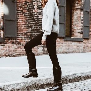 Frye Mellissa button 2 VEUC 6.5